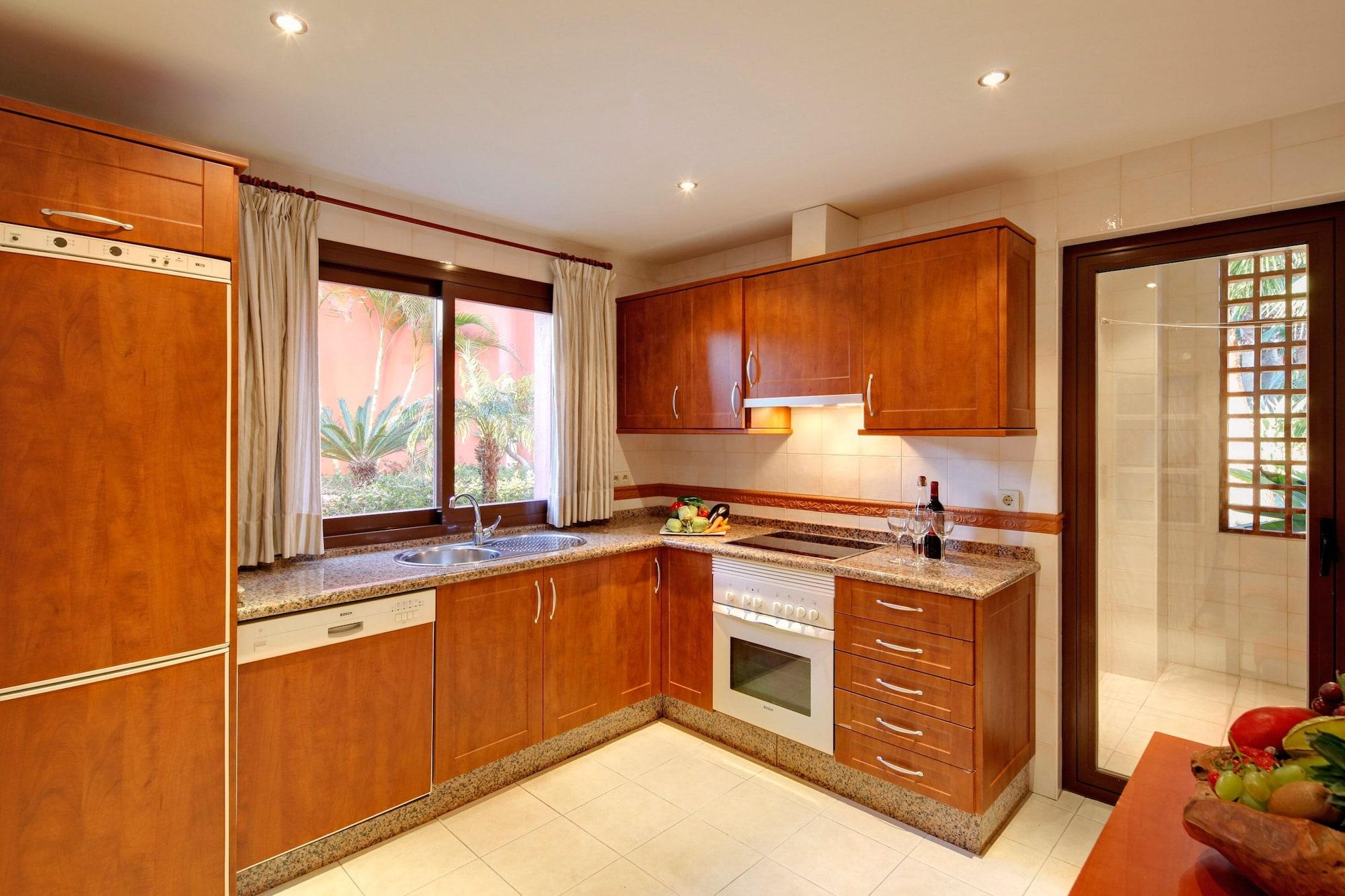 Vasari Resort Marbella Bagian luar foto